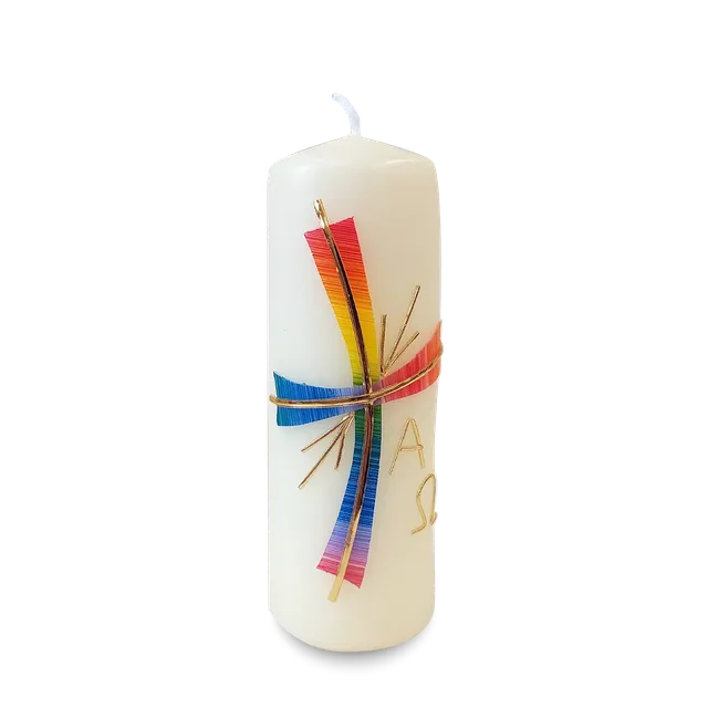 bonifatiuswerk-regenbogenkreuz-kerze-5x15-cm-motivkerze image 1