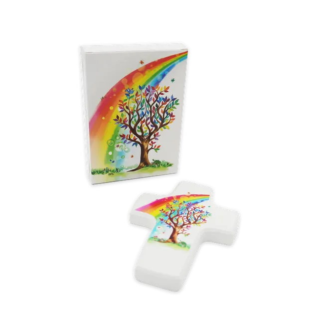 bonifatiuswerk-baum-regenbogen-holzkreuz-buche-wei image 1