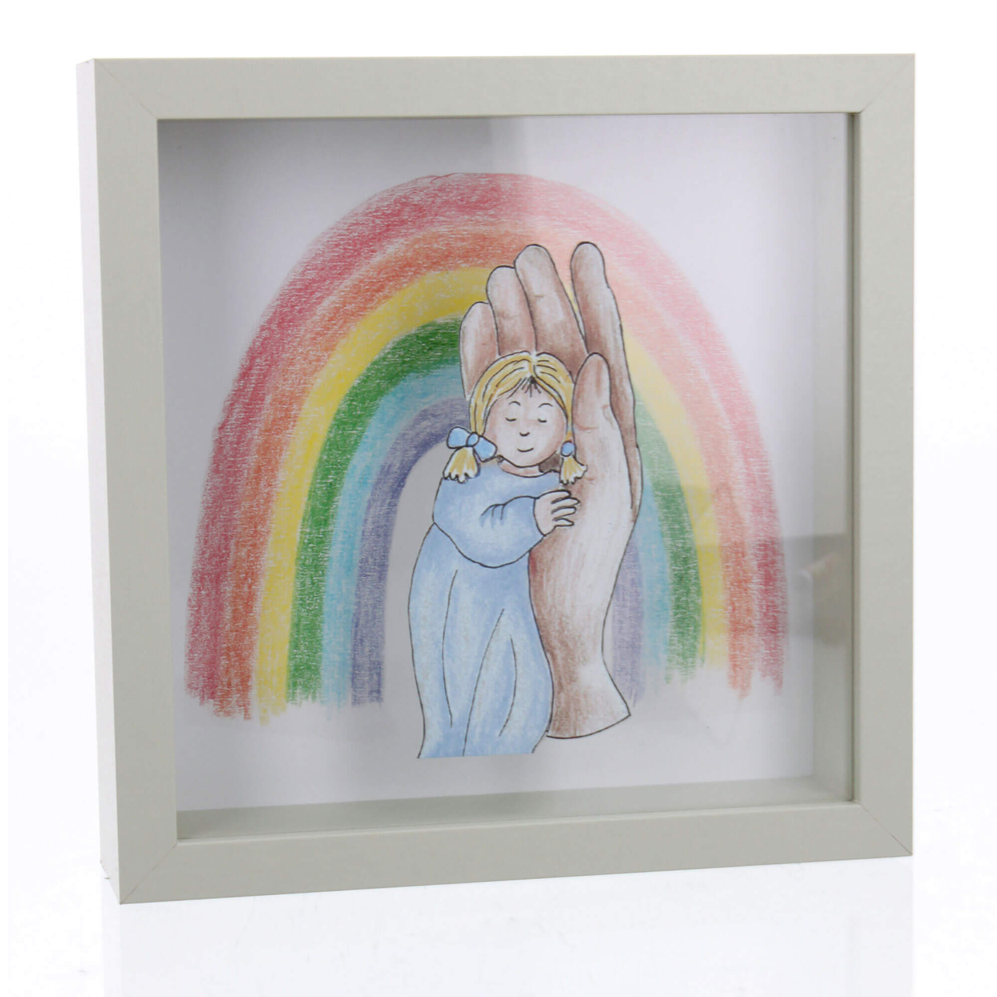 fontis-geschenke-kind-in-hand-mit-regenbogen-spardose-zur-taufe image 1