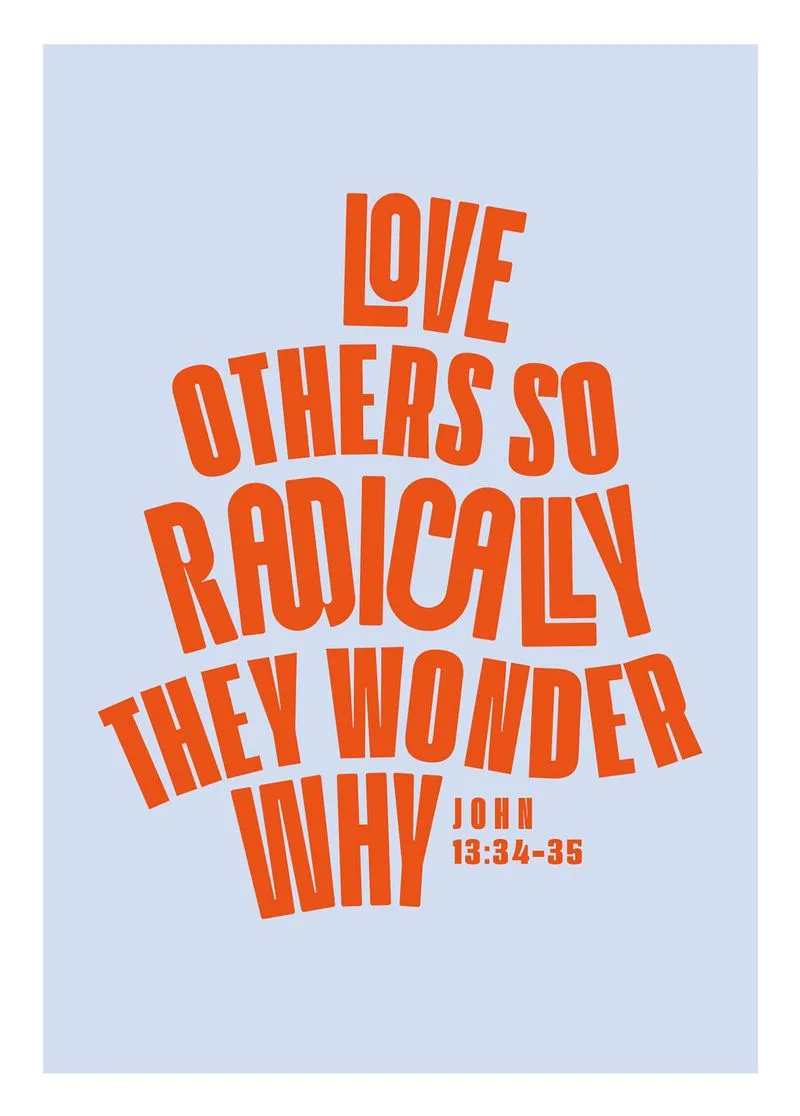 fontis-papeterie-love-others-radically-postkarte-blau-englisch image 1