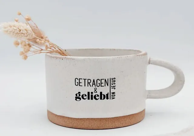 fontis-geschenke-getragen-geliebt-von-jesus-tasse-rusty-s-180ml image 1